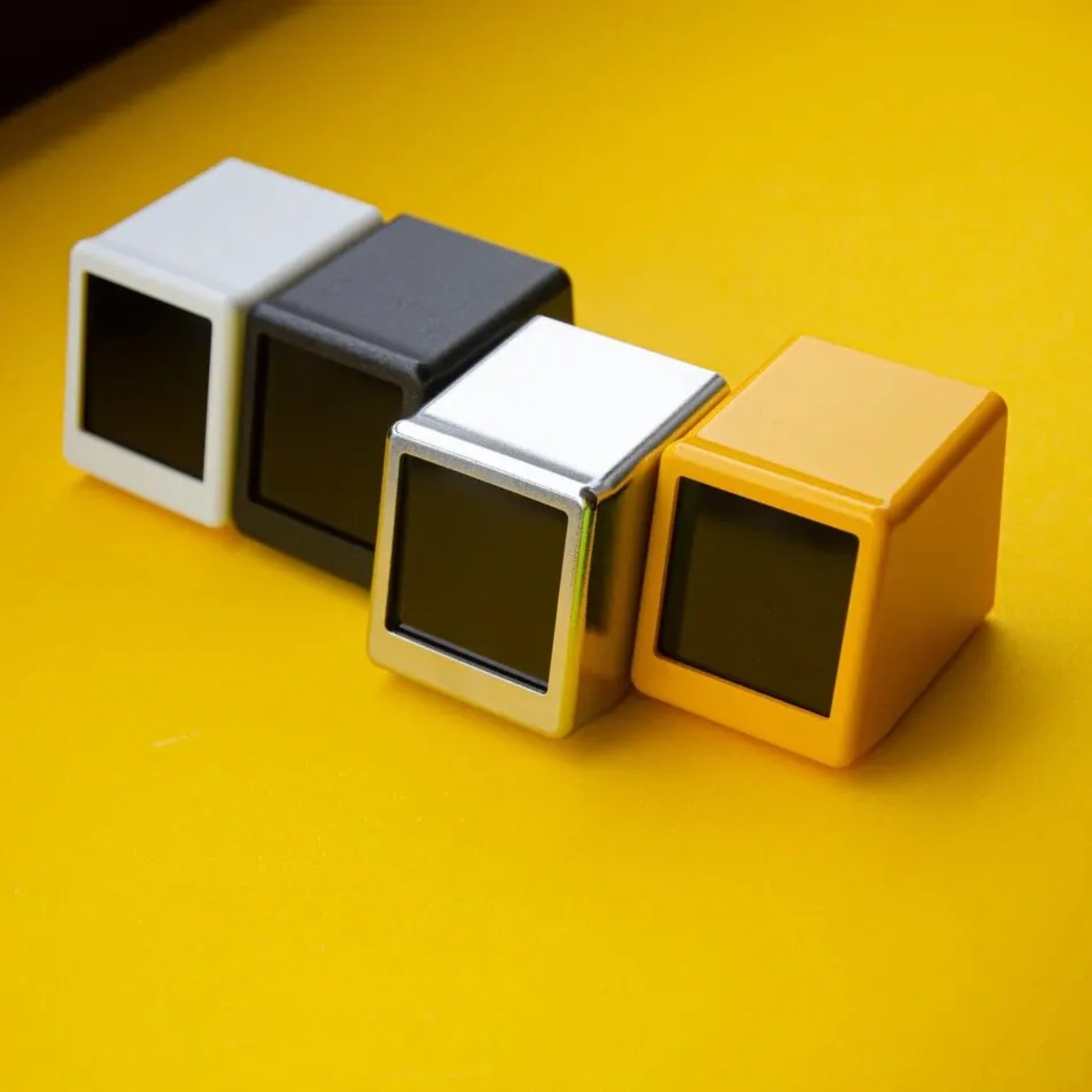 Creativity Super Cool Mini WiF - огляд і ціна Cool Office Tech Gadgets