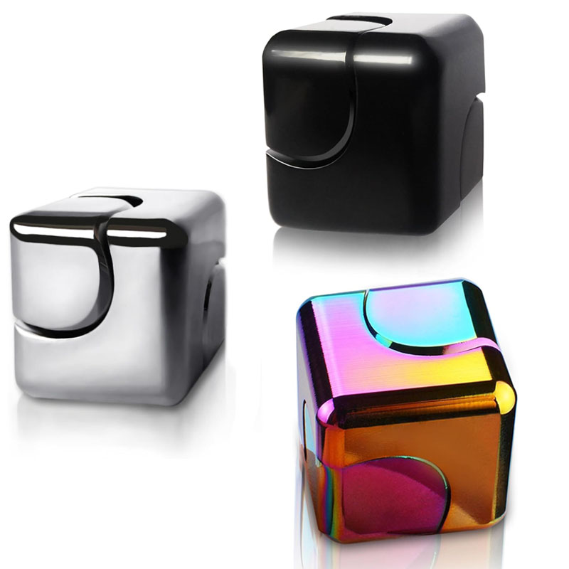 Square Dice Metal Rotate Cube  - огляд і ціна Cool Office Tech Gadgets